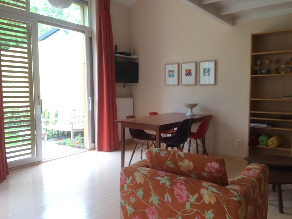 Lelymare Logies Apartment เลลีสตัด ภายนอก รูปภาพ