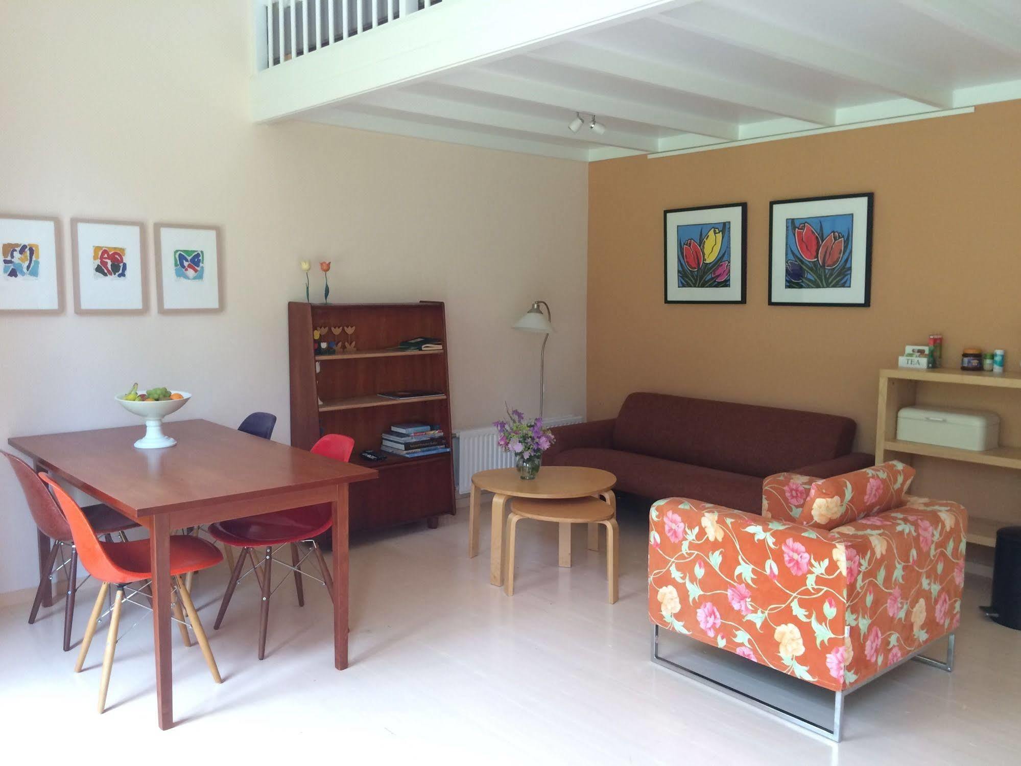 Lelymare Logies Apartment เลลีสตัด ภายนอก รูปภาพ